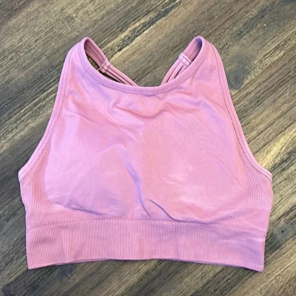 Avia Medium Impact Seamless Cross Straps Sports Bra Size Medium‎ Pink